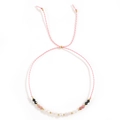 Handgewebtes Tierkreis-Armband mit rosa Schnüren und facettierten Perlen mit Goldakzenten - Rosa Kordel/Facettenperlen/Goldene Perlen