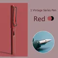 Stylo plume rouge mat de série rétro avec plume EF et clip en métal noir élégant - Rouge Rétro