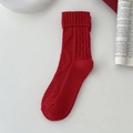 Festliche rote Baumwollsocken mit elegantem Zopfmuster für das chinesische Neujahr - Einheitsgröße / Umschlag-Gitter