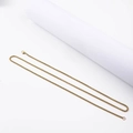 Detalle de una cadena box de acero inoxidable dorado con un cierre de mosquetón seguro - Cadena de Caja de 2.5mm 60cm (Dorado)