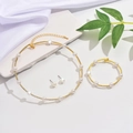 Französisches Brautschmuck-Set mit Perlen und Zirkon: Halskette, Armband und Ohrringe - Gold