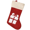 Calza di Natale rossa in lino con bordo in peluche bianco e motivo regalo su fondo bianco - Motivo Scatola Regalo