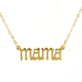 Minimalistische goldene MAMA Halskette aus Edelstahl auf weißem Hintergrund - Gold