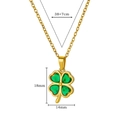 Dettaglio collana quadrifoglio dorata con pietra verde e dimensioni 38+7cm - Modello quadrifoglio con gemma verde (G103106279G-1)