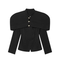 Blazer negro entallado con diseño de capa en hombros y botones metálicos dorados únicos - S / Negro