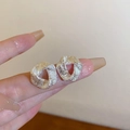 Orecchini geometrici traforati in argento con trama opaca e design ritorto irregolare - Triangolo Intrecciato Argento (30#)