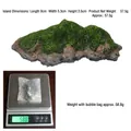 Miniature resin island model with green moss texture measuring 9x5.3x2.5cm and 57.5g - Simulation Island Ornament