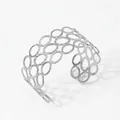 Polished silver-tone wide open cuff bracelet with minimalist cutout floral pattern - Hollow Circle Texture Style (A1144) / Silver