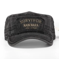 Détail d'une casquette cadet en coton délavé avec broderie survivor et visière renforcée - Taille Unique (environ 58 cm réglable) / Noir Charbon