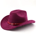 Nahaufnahme von burgunderfarbenem Wildleder-Cowboyhut mit rotem Lederband und Schnalle - M (56-58cm) / Burgunderrot