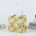 Sac cadeau de Pâques réutilisable jaune en non-tissé avec lapin et motifs floraux - Style D06 / 20X20X15CM