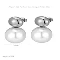 Detailed view of 16mm pearl earrings with titanium steel and 4.90g weight specification - Silver