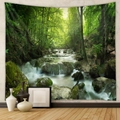 Dettaglio dell'arazzo forestale con paesaggio di torrente su parete grigio chiaro - Paesaggio del Ruscello Abbruzzato (GT100014) / 73X95CM