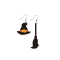 Asymmetrische Halloween-Ohrringe mit schwarzem Hexenhut und Besen aus Acryl-Material - K117 Hexenhut & Besen
