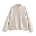 Detalle de chaqueta de forro polar blanco roto con cuello alto y bolsillos grandes - S / Blanco Roto