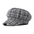 Classic black and white checkered newsboy cap for women in a retro autumn winter style - One Size / Dark Gray