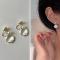 French vintage gold wave earrings with white pearl and mother of pearl detail - Irregular Pearl Shell Clip-on