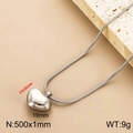 Zilveren vierkante schakelketting met een 19mm holle hartvormige hanger op steen - Hol Hart Dunne Ketting (KN281897-K) / Zilver