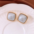 French style square gold earrings with grey pearl inlay on a white ceramic tray - 73# Silver Needle-Gold-Vintage Square Pearl