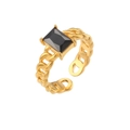 Detail van 18K vergulde roestvrijstalen ring met rechthoekige zwarte zirkoon inleg - Verstelbaar Open / Goud met zwarte edelsteen
