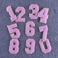 Set di toppe in ciniglia viola con bordo dorato glitterato numeri 0-9 su sfondo denim - 8cm/Viola/Set di Numeri 0-9