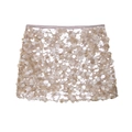 Détail des grandes paillettes dorées champagne et de l'ourlet de la mini-jupe - XS / Champagne