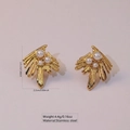 Golden stainless steel sunburst earrings featuring three white pearls in beach style - Vintage Radial Artificial Pearl (FYD6156)