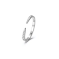 Anello aperto in argento sterling S925 minimalista con zirconi su sfondo bianco - Aperto Regolabile / Argento