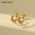 Elegant 3cm golden floral hoop earrings with intricate cut-out flower designs - Gold Daisy C-Shape Loop (D355-1)
