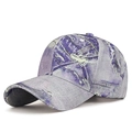 Casquette de baseball camouflage violette vintage avec style usé et motif graffiti - Réglable / Violet