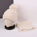 Ensemble d'hiver bonnet tricoté et cache-col beige crème avec pompon en fourrure - No.1-Ensemble en tricot torsadé blanc cassé