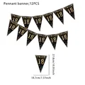 Dettaglio dello striscione per il 18° compleanno nero e oro con dimensioni e 12 pezzi - 18° compleanno