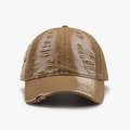 Gorra de béisbol caqui desgastada con acabado metálico y detalles de roturas - Ajustable / Camel