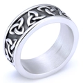 Macro view of Celtic knot engravings and brushed metal interior on a silver steel ring - US 7 / Celtic Knot Style (09309)
