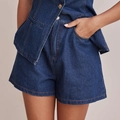 Set denim da donna con gilet senza maniche e pantaloncini a vita alta blu scuro - Pantaloncini di Denim Blu Scuro