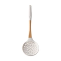 Schiumarola in silicone bianco con manico in legno naturale e foro per appendere - Schiumarola
