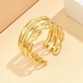 Verstellbarer goldener Edelstahlring mit mehrlagigen Bändern und modischem Kettendesign - Gold