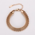 Detalle de pulsera de malla tejida 18KGP oro rosa con cierre de mosquetón ajustable - Oro rosa