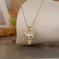 Collana in rame placcato oro con ciondolo a forma di gatto in zircone su supporto - Oro