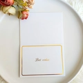 Weiße minimalistische Grußkarte mit Goldfolie und eleganten Trockenblumen - Beste Wünsche Für Sie