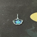 Silver ginkgo leaf pendant with iridescent abalone shell and sparkling zircon inlay - Fan-White Gold (Abalone Shell)