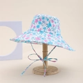 Women's reversible bucket hat with floral pattern and adjustable chin strap - Flower / Blue Pink