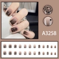 Ombre-Dunkelbraune Kunstnägel mit schwarzen Rosenmotiven und minimalistischen Punkten - Brauner Rosen-Kleberstil (A3258)
