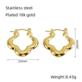Pendientes de aro en forma de pétalo de acero inoxidable bañados en oro de 18 quilates - Pétalo Ondulado (ZE1320G) / Dorado