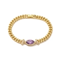 Primer plano de pulsera de cadena cubana dorada con piedra marquise púrpura y circonas - Piedra Marquisa Púrpura / Oro con Púrpura