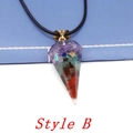 Pendaglio conico in resina Stile B con ametista e turchese su cordino nero - Cono Grande / Ciondolo + Cordino in pelle