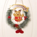 Weihnachtskranz mit Rentierpuppe, Kiefernnadeln, Beeren und Merry Christmas Banner - Einzelner Rentier Kranz - Ohne Licht
