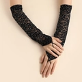 Elegante lange schwarze Spitzenhandschuhe mit weißen Perlen für Damen ohne Finger - Vollständiger Strass-Stil / Schwarz