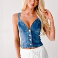 Slim fit dames spijkervest in middenblauw denim met V-hals en metalen knopen design - L / Blauw
