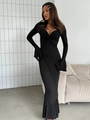 Elegant black V-neck dress with flared sleeves and mermaid hem for formal evening parties - S / Black